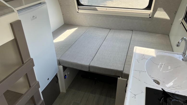 Adle Eco 3.70 Metre Çekme Karavan